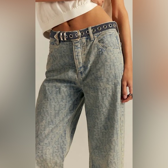 NWT FREE PEOPLE WE THE FREE DEEP TRANCE DROPPED JACQUARD JEANS - Picture 4 of 5